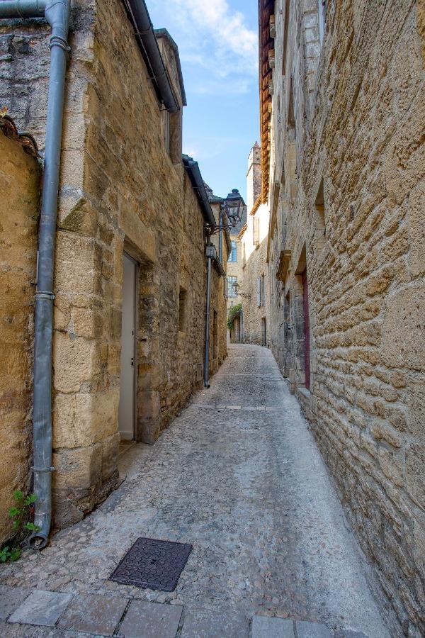 Chez Alice Appartement En Plein Centre Ville Sarlat Esterno foto